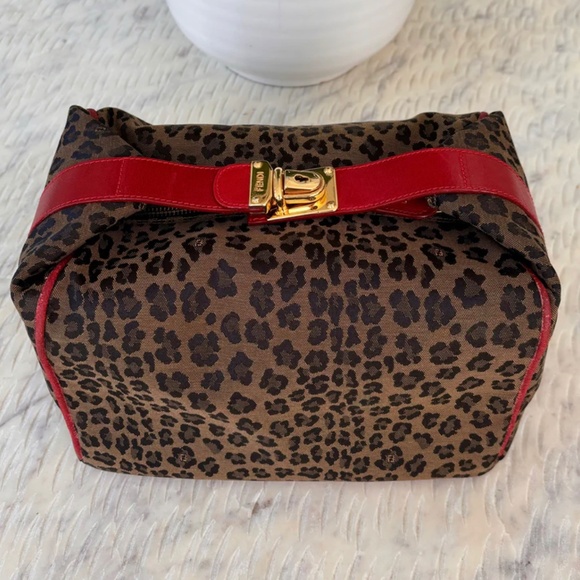 Authentic Fendi Vintage Leopard Print Vanity Bag - Picture 3 of 14